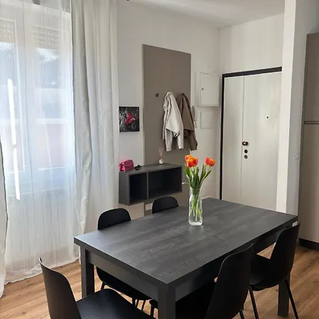 La Fenice Di Francesca Apartamento